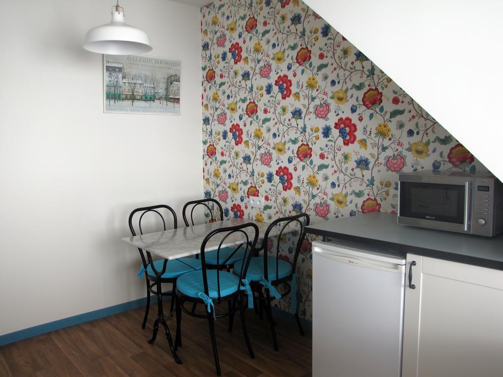 Les Camelias Apartment Le Mont-Dore Ruang foto